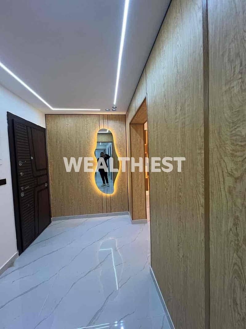 16 bf0aaa4f-a415-4124-a654-6a8d3d58b884. jpg