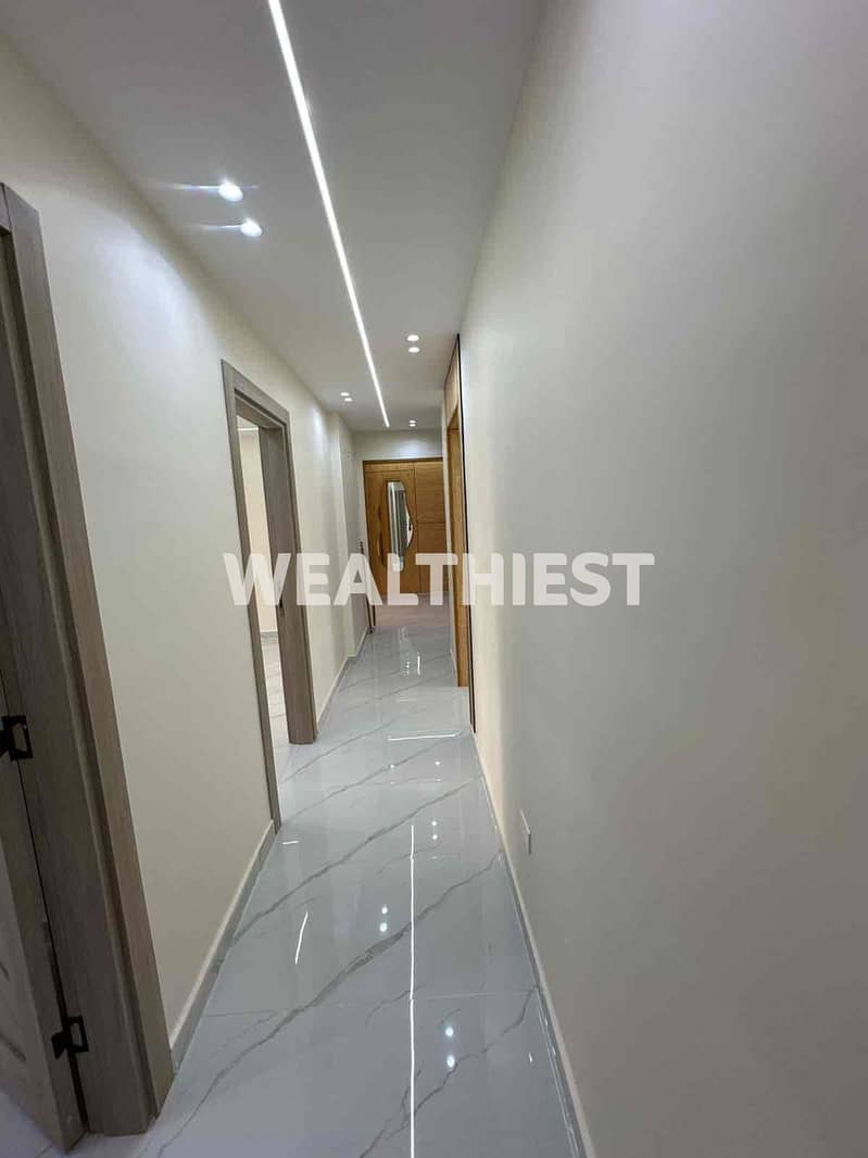 19 d900c0a7-ac42-4a48-9a08-f27c04b20af4. jpg