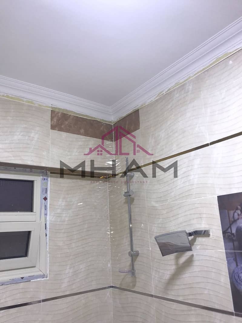 4 photo_5960673983147478443_y. jpg