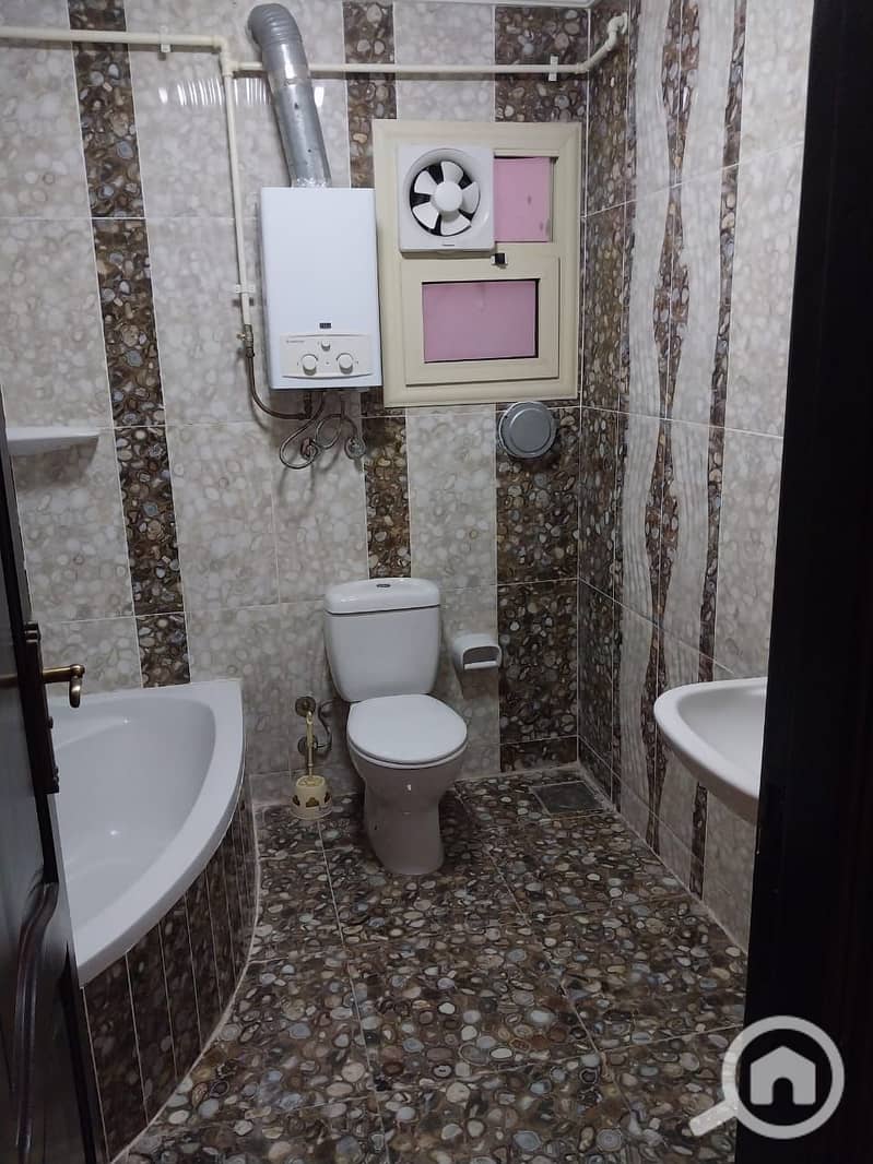 8 WhatsApp Image 2025-12-25 at 4.07. 23 PM. jpeg