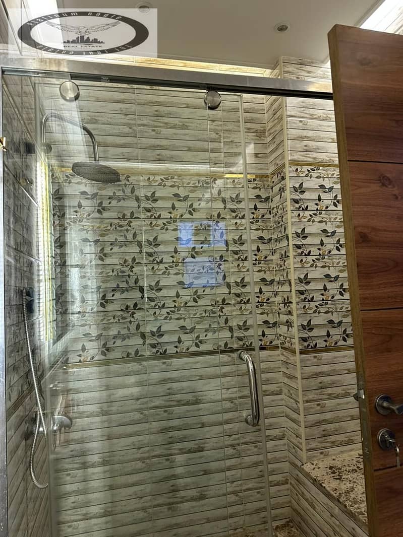 17 483203e3-a810-4365-b989-85d51c477a6d. jpg