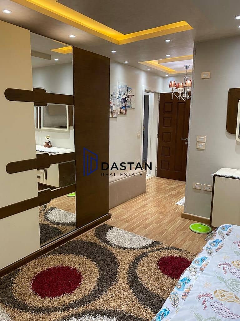 12 39b791c2-6045-4c4e-9f21-86999484906d. jpeg