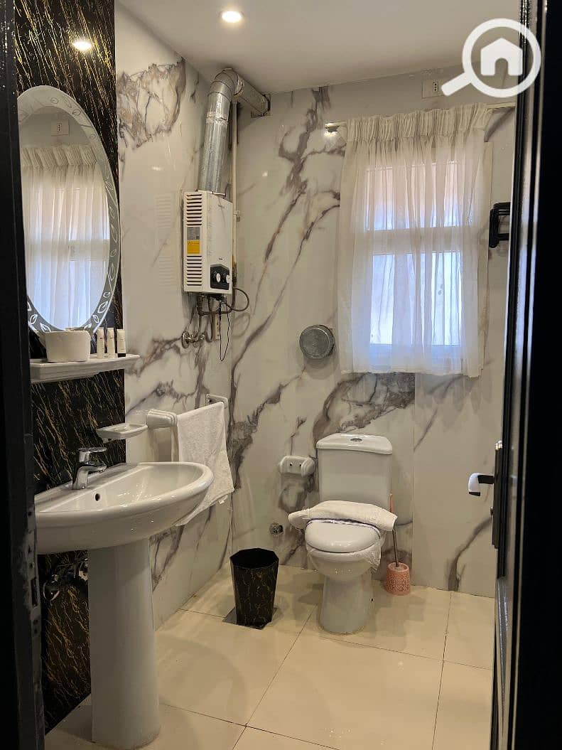 17 50750527-8b76-46b1-8dd5-9d67589d4b0c. jfif. png