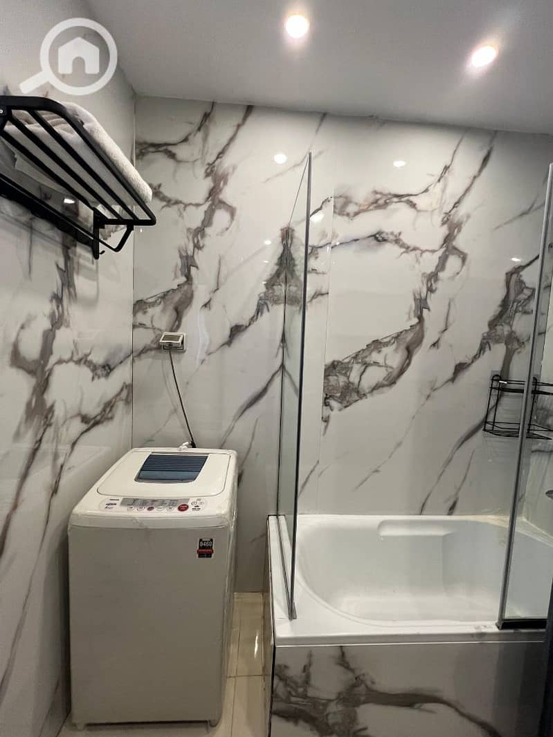 18 da1227b9-476e-47f5-8375-9c18fa07a662. jfif. png