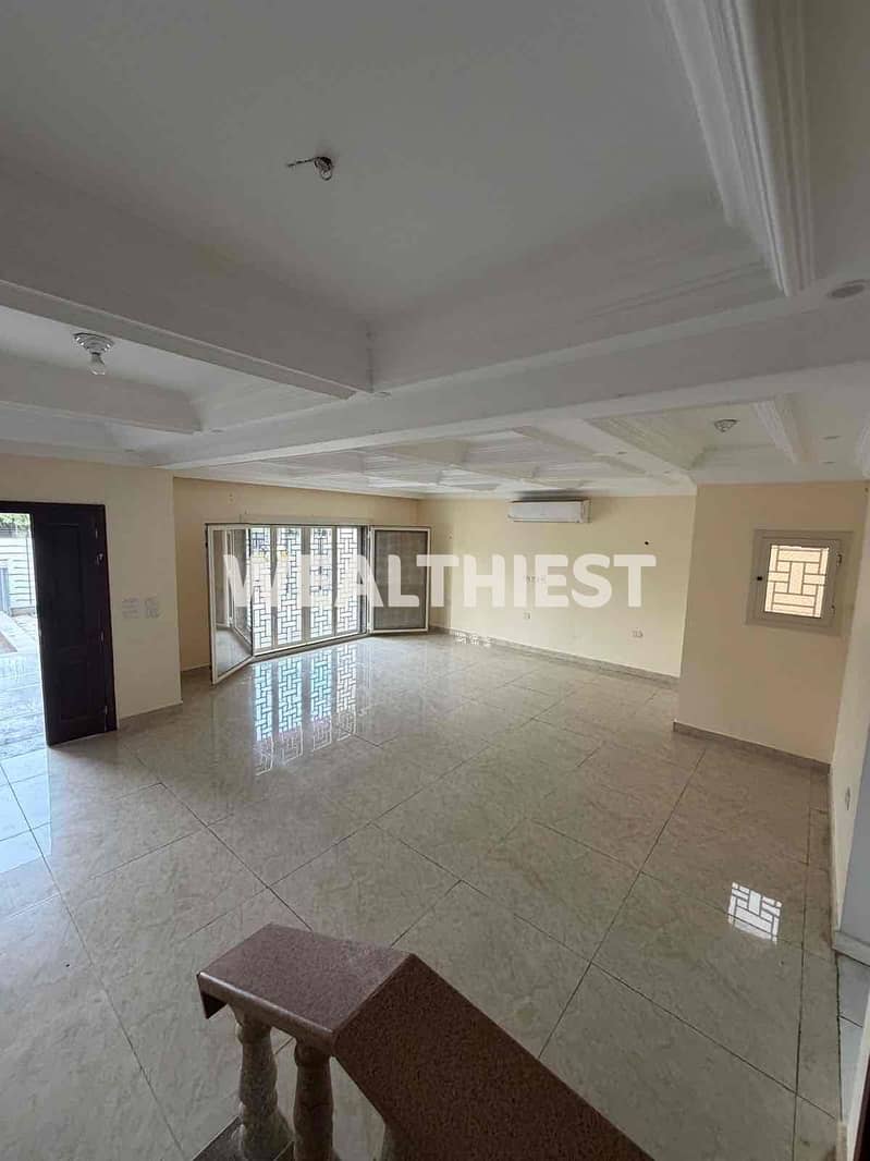 10 2ea1024c-a183-4f25-a683-ee9424af2654. jpg