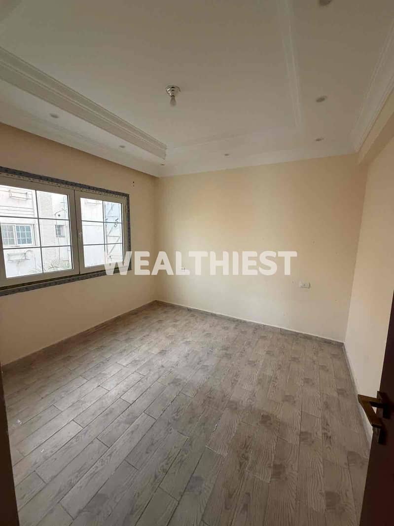 13 1f1d423e-4a52-4625-a66f-a3faec271088. jpg