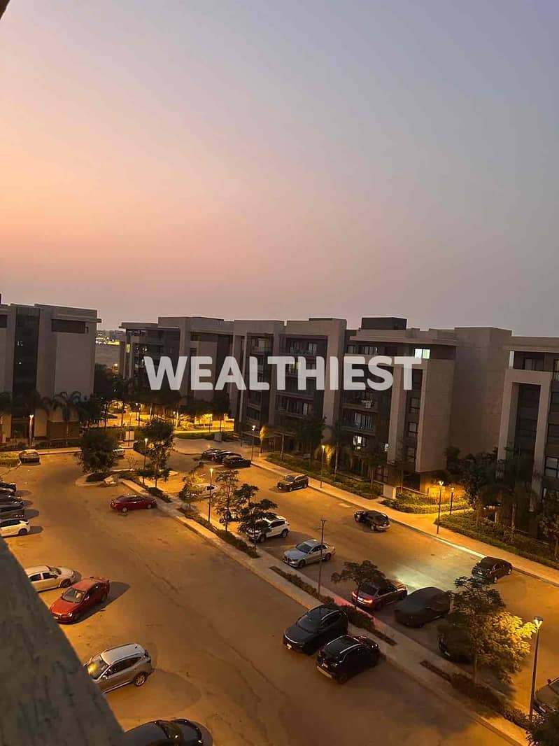 10 37c3474f-c030-4213-9c35-78a3ee6409a2. jpg