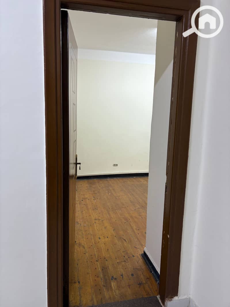 7 WhatsApp Image 2025-12-25 at 10.17. 18 PM (3). jpeg