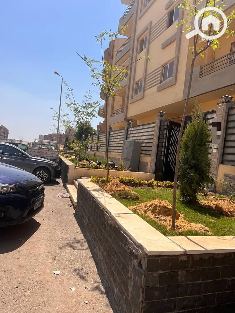 3 8b62d110-a1ec-4369-9f96-3a00d7a28960. jpeg