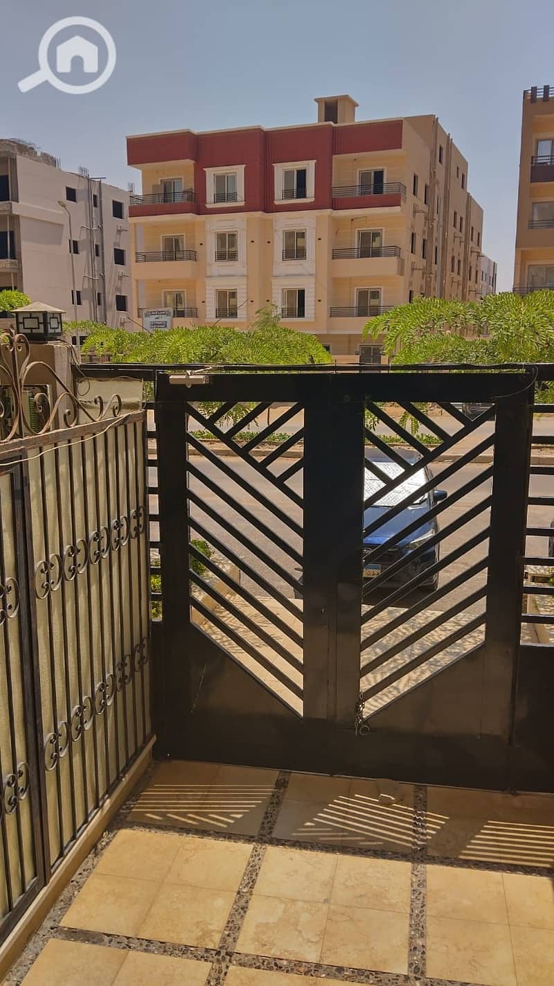 13 bfc9031e-748f-4984-b779-bd6b41d92ee2. jpeg