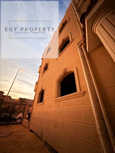 11 Bedroom Villa for Sale in Sheikh Zayed, Giza - IMG_9616. jpeg