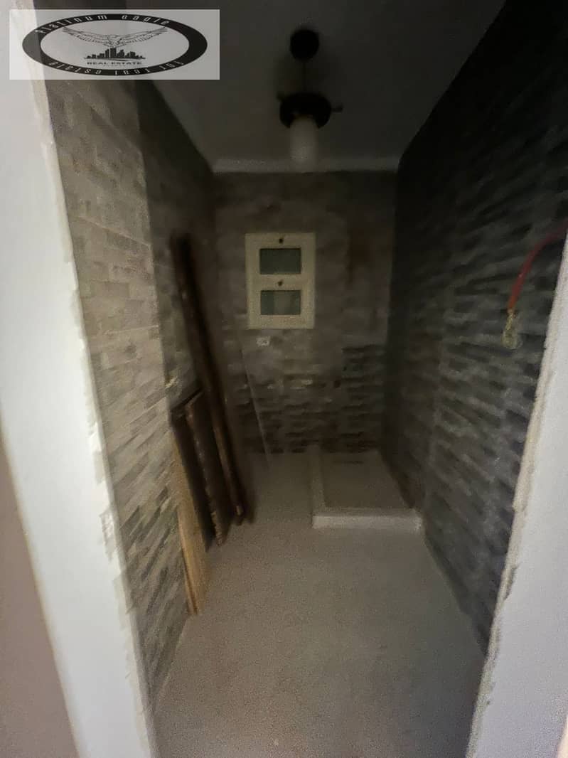 9 de212ae4-867a-4ad8-8a54-81f2a1a832c0. jpg