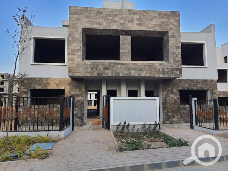 4 WhatsApp Image 2026-01-04 at 2.58. 43 PM. jpeg