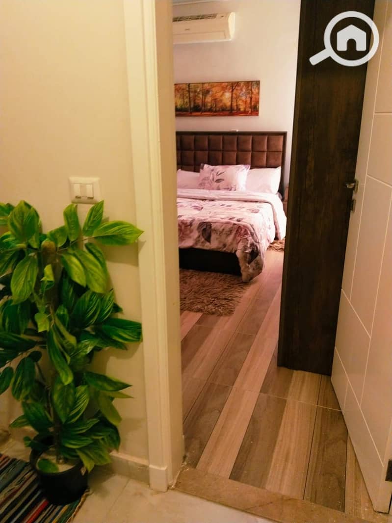 5 54e45478-1d94-4366-8a1a-41be5f5ce3e9. jpeg