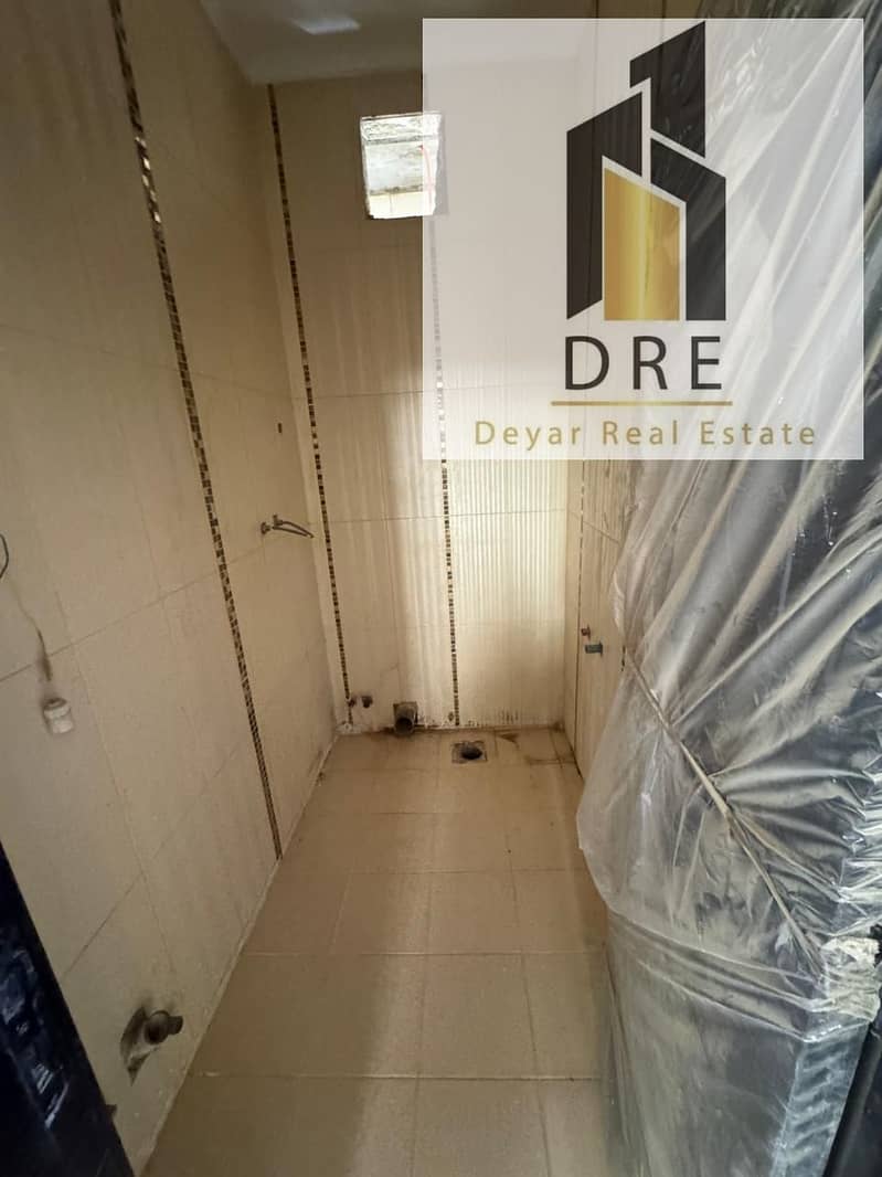 27 fa45aa05-f23c-4274-b84a-aff5a0773b0b. jpg