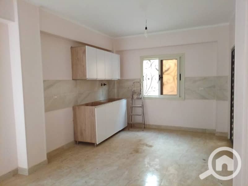 4 5920eebd-6ed6-4a5b-b9e1-c05c21719a0b. jpeg