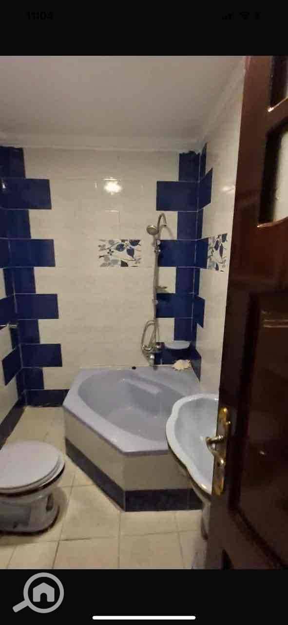 10 47745b9d-8f35-4bc3-978e-01b10749786c. jpg