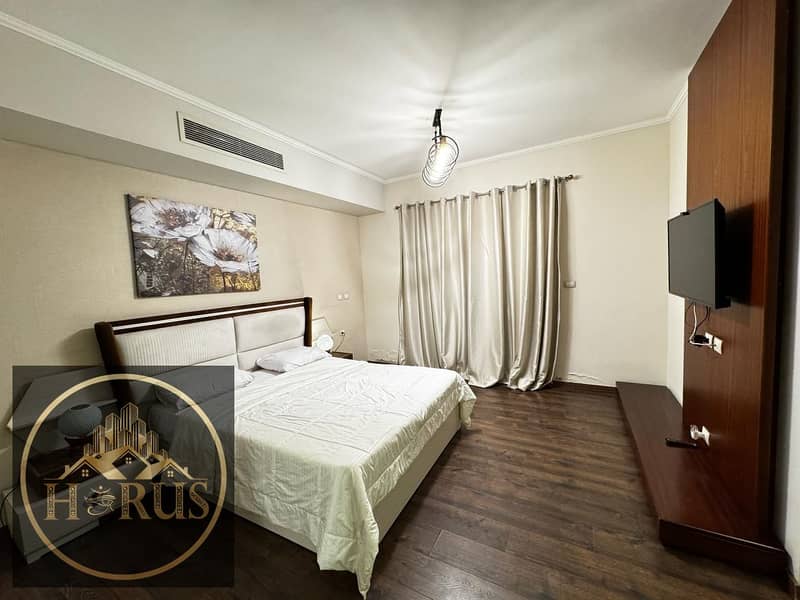 24 618b1fde-21f2-490d-9f3b-133fd304410a. jpg