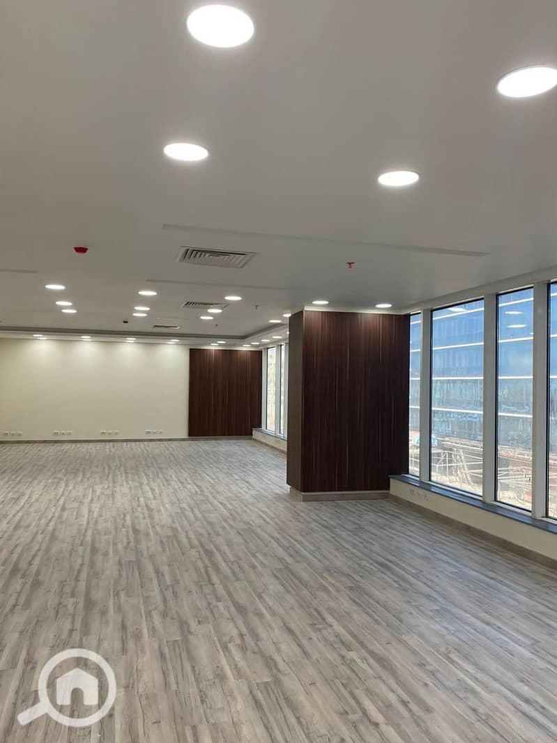 7 WhatsApp Image 2025-12-24 at 3.17. 47 PM (1). jpeg