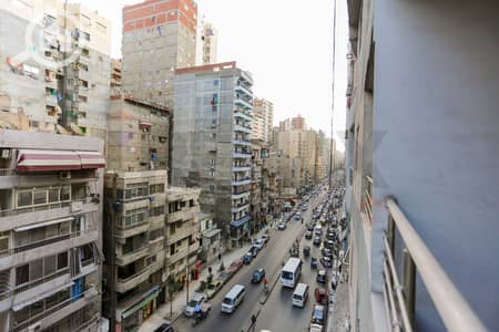 شقة 3 غرف نوم للايجار في المندرة، الإسكندرية - 1. jpg