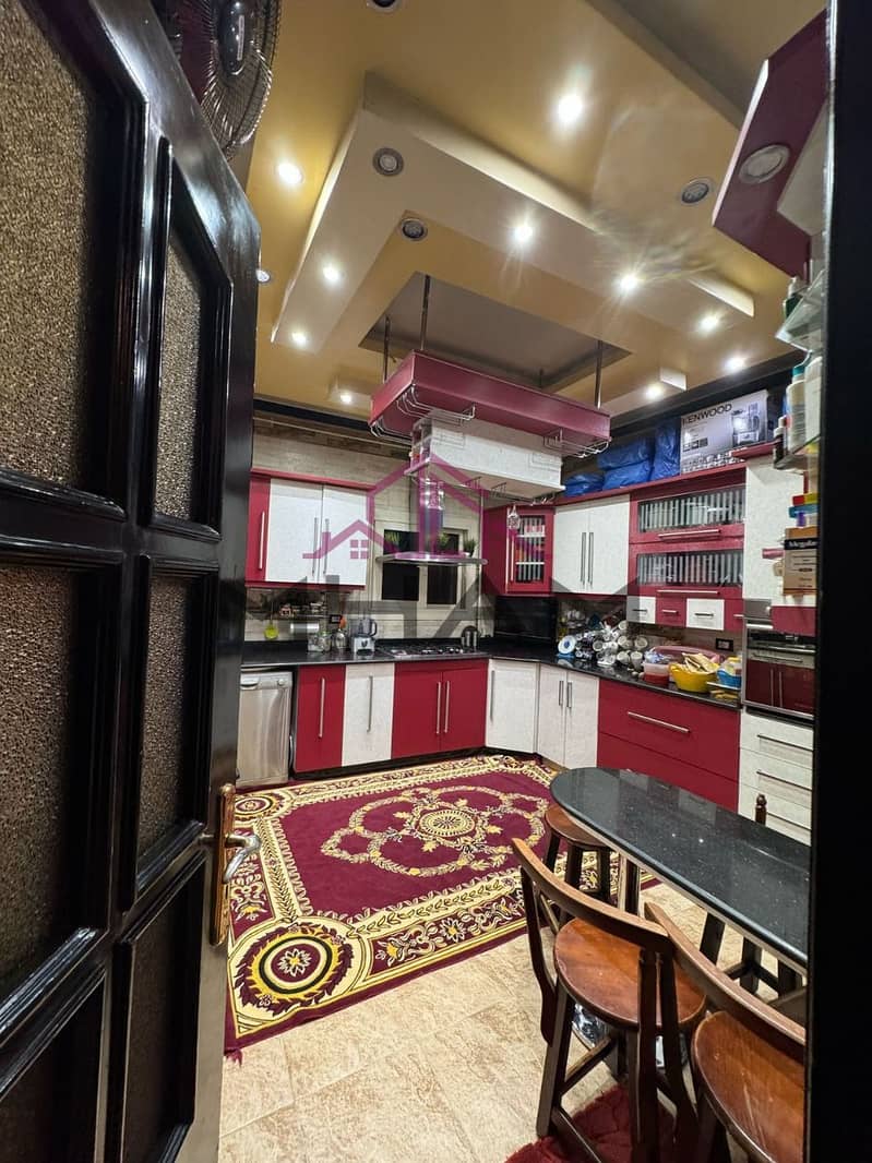 6 photo_5908935243731766072_y. jpg