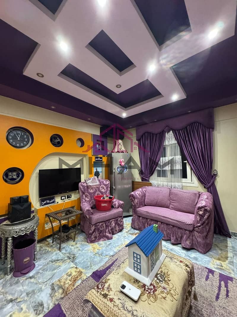 10 photo_5908935243731766077_y. jpg