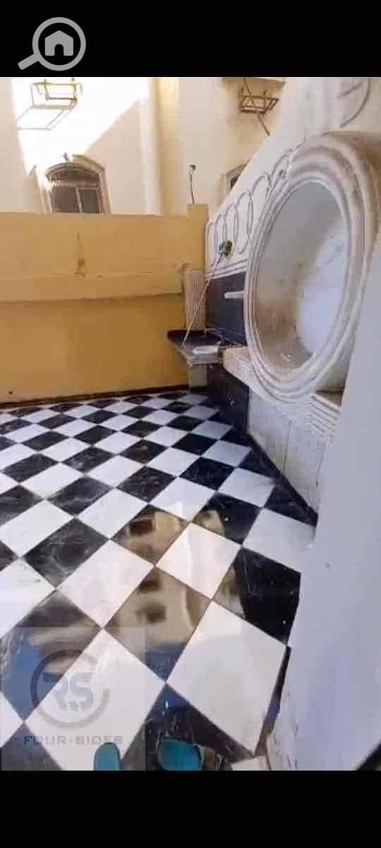 6 378bd8c8-aae4-4d3d-841e-5a276edf8460. jpg