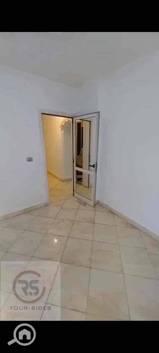 7 7a3c1861-afbd-412d-915a-0fa3ca5fd93e. jpg