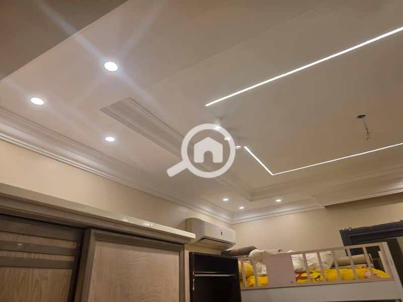 8 4fcb82f1-7d6b-41de-bb5f-5018c47f7df1. jpg