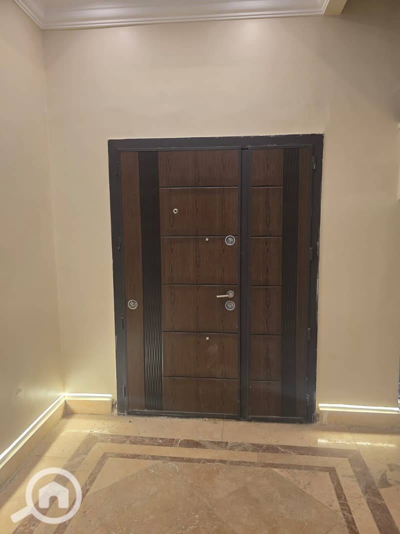 11 aadc2716-de23-4c77-836a-33432a005dbc. jpg