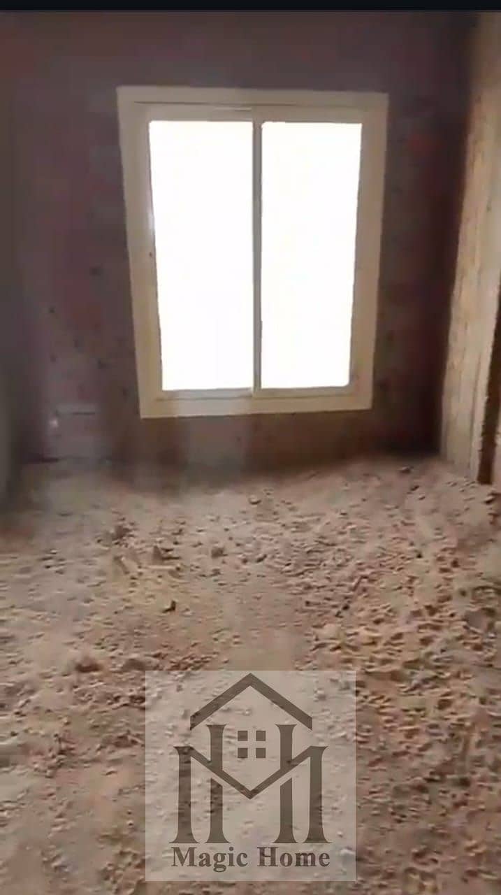 7 d54b1547-973e-4eb6-92e7-19385f08035b. jpg