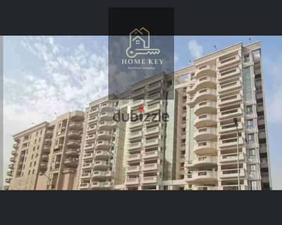 مکتب  للايجار في مدينة نصر، القاهرة - مقر اداري بمول اداري للايجار ٣٧٠م شارع مكرم عبيد بابراج دلتا بالتكيفات