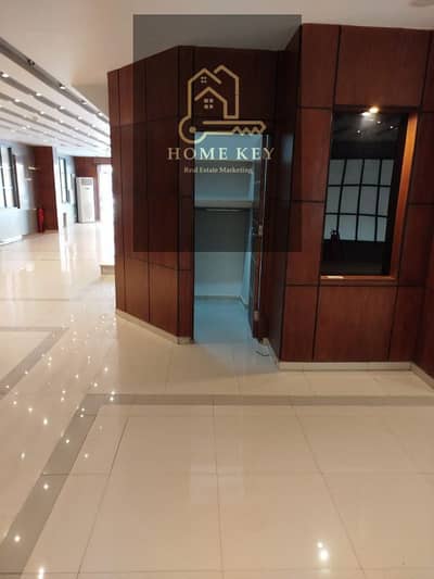 مجمع تجاري  للايجار في مدينة نصر، القاهرة - مبني تجاري او مقر اداري للشركات الكبري مكيف ومرخص 800م