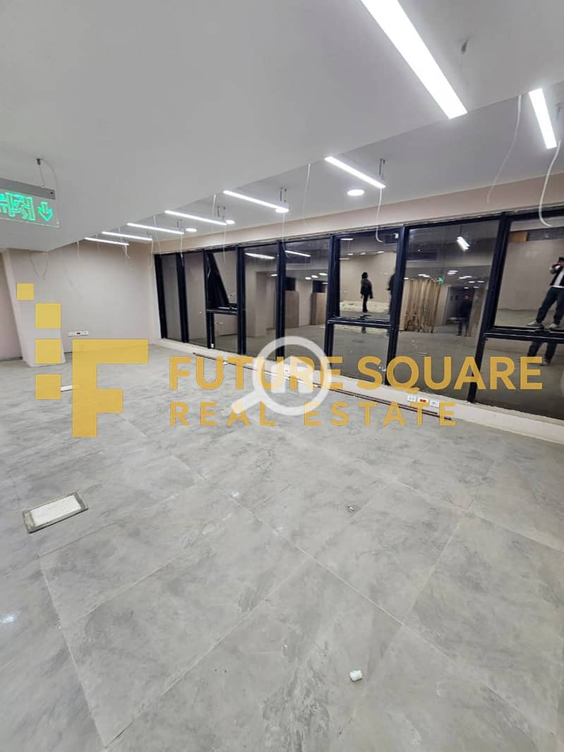 4 WhatsApp Image 2025-12-28 at 6.35. 38 PM_result. jpg