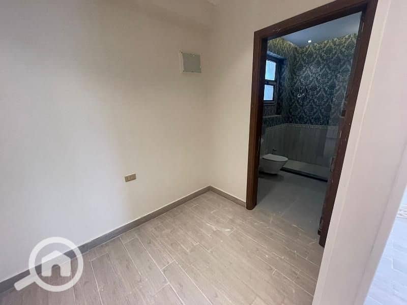 5 2f41f5dd-5023-491e-b2e3-8061be7424a0. jpg