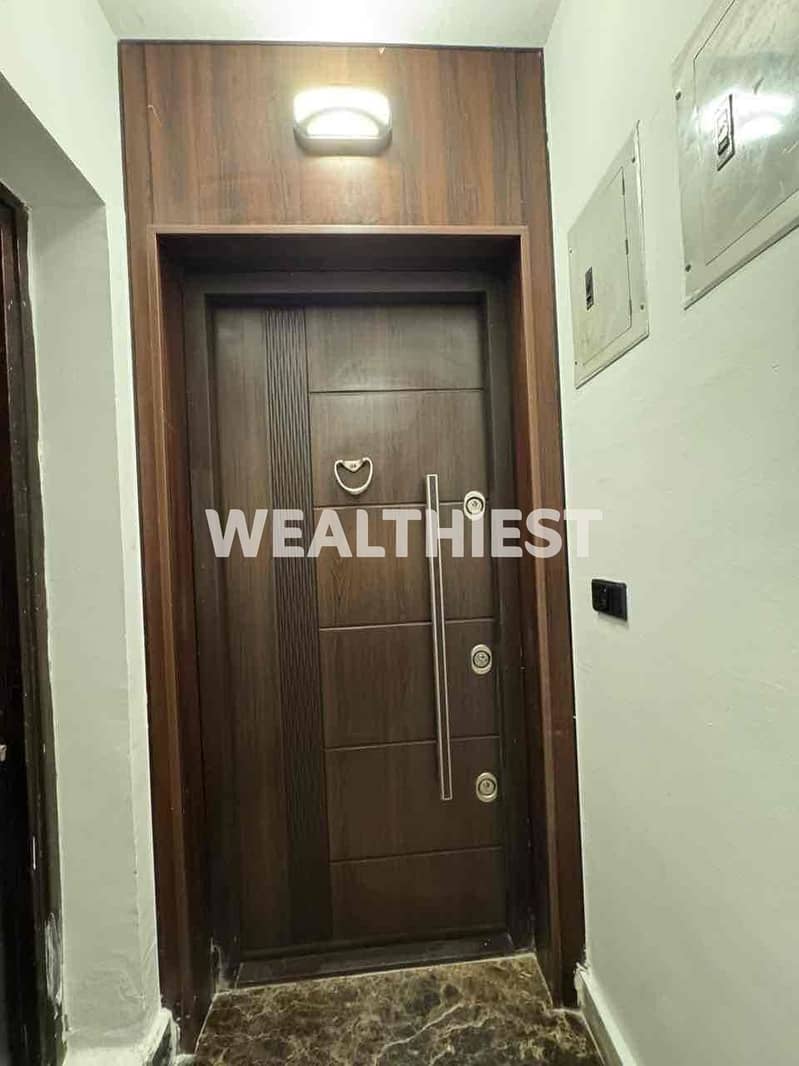 3 c3fcbd68-13e9-4c11-b9c4-266ff6b19fd3. jpg