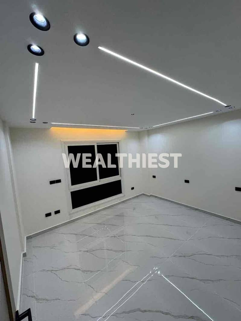 10 ac1b700e-bc93-49f4-9642-d2f2dc59bdea. jpg