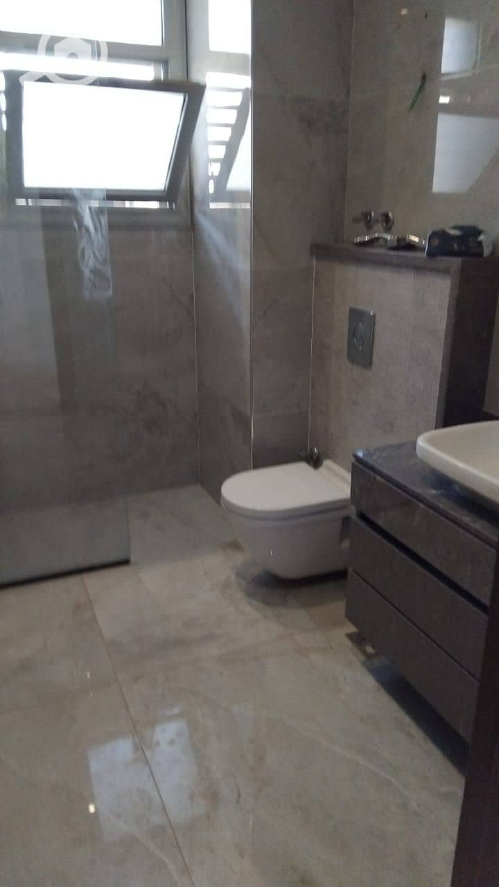 5 636bc565-2693-43de-bceb-112bc2d555b2. jpg