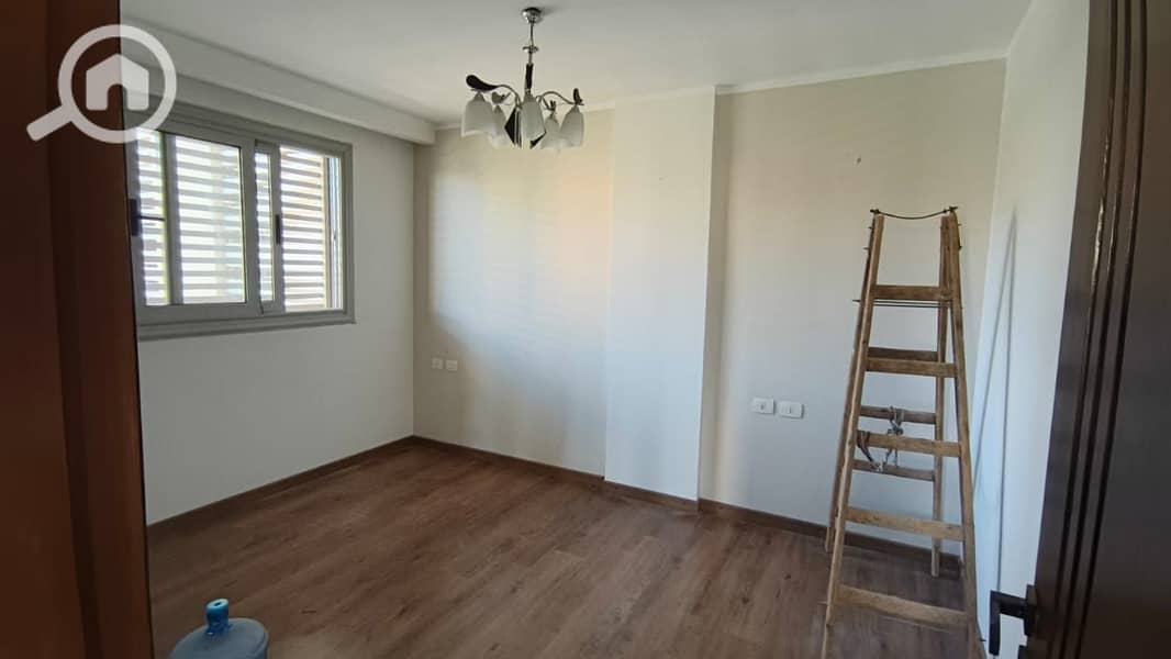 7 a5e461ed-7d00-4eaf-bcc2-7edcf0e6e629. jpg