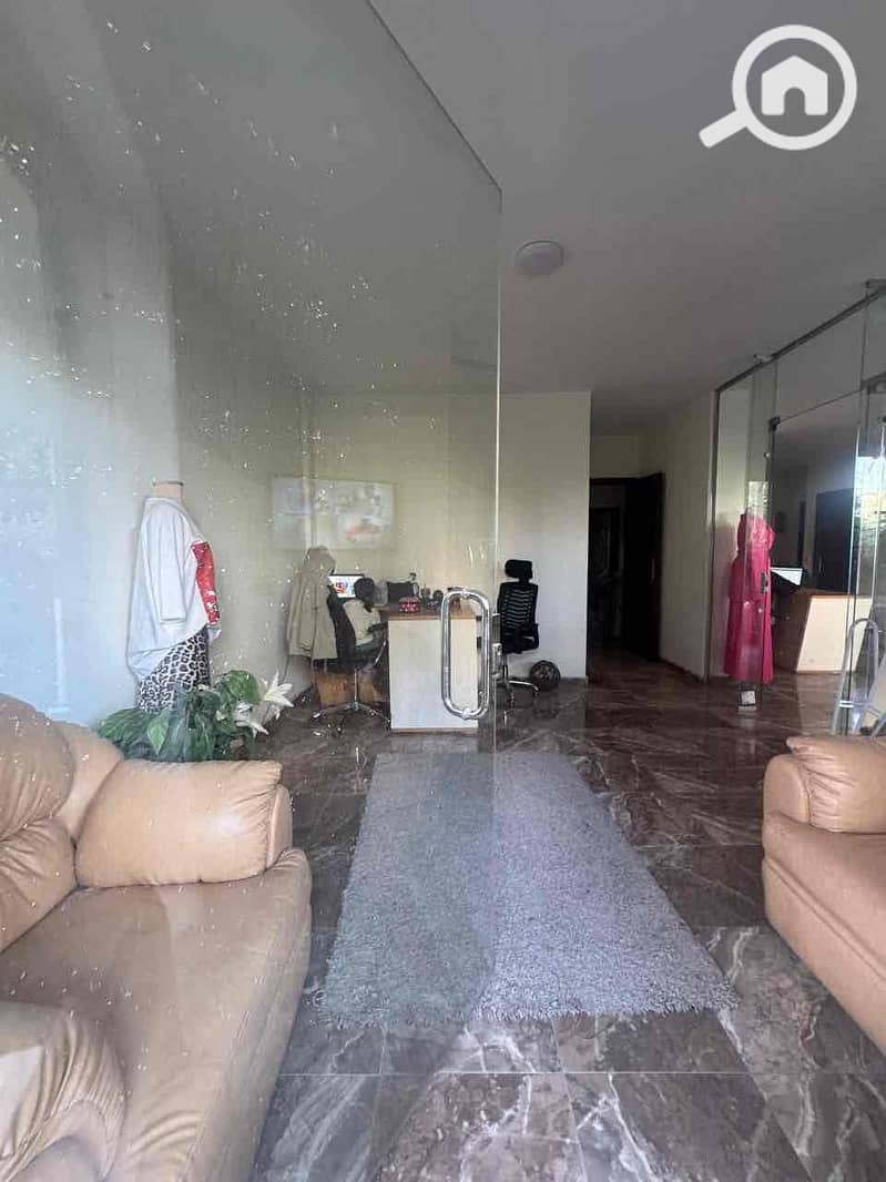 2 4b816865-a6fa-4c46-8552-39f1fe9c947b. jpg