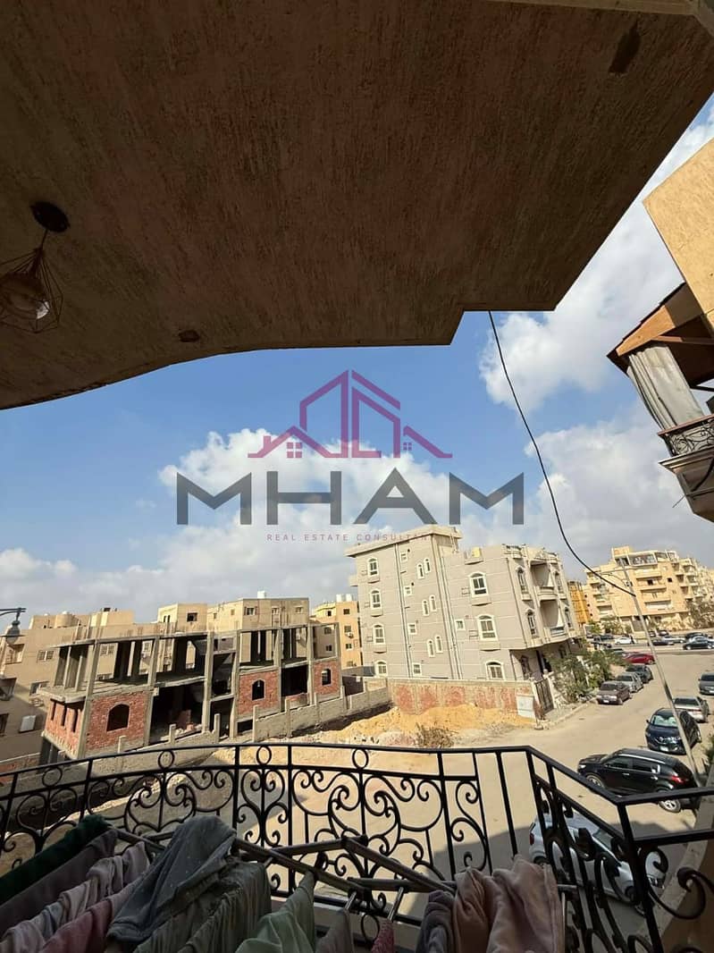 3 photo_5944784141750569945_y. jpg