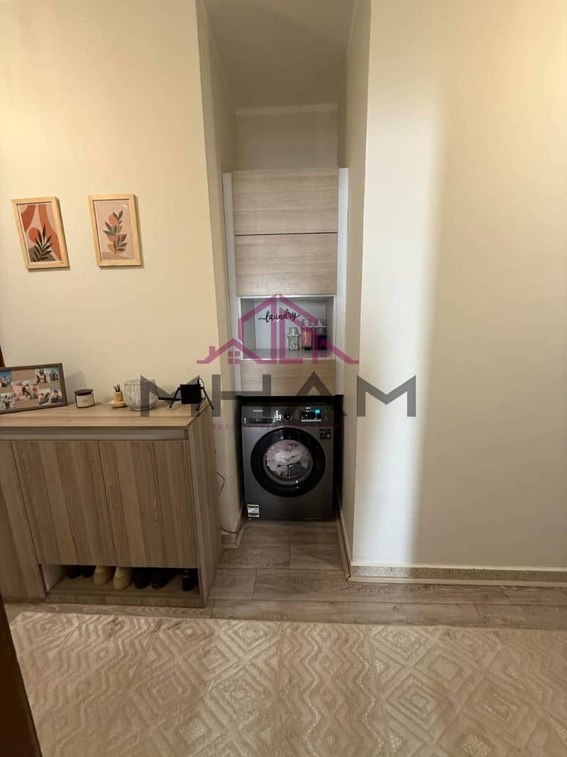 15 photo_5944784141750569959_y. jpg