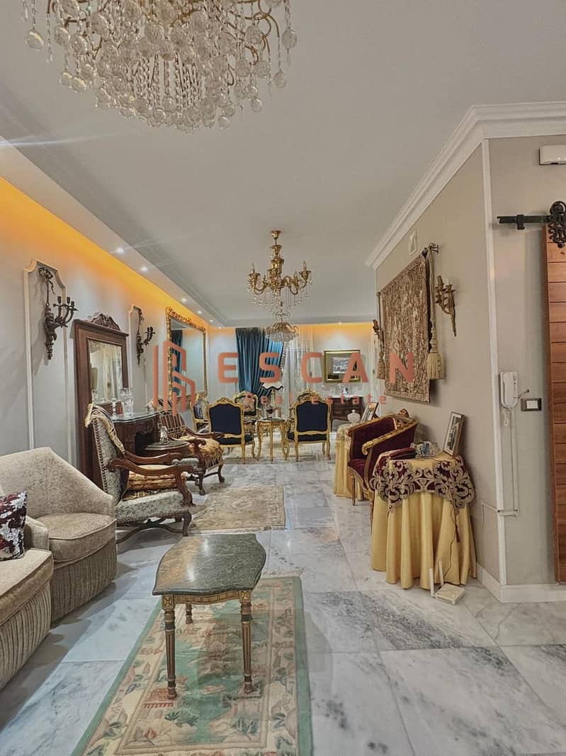 11 d90c3a02-55de-400b-8da7-3da8071c0dfc. jpeg