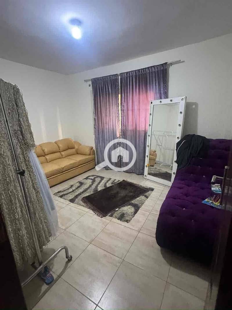 8 342503b5-a198-4fda-81ec-7a1978b2d871. jpg