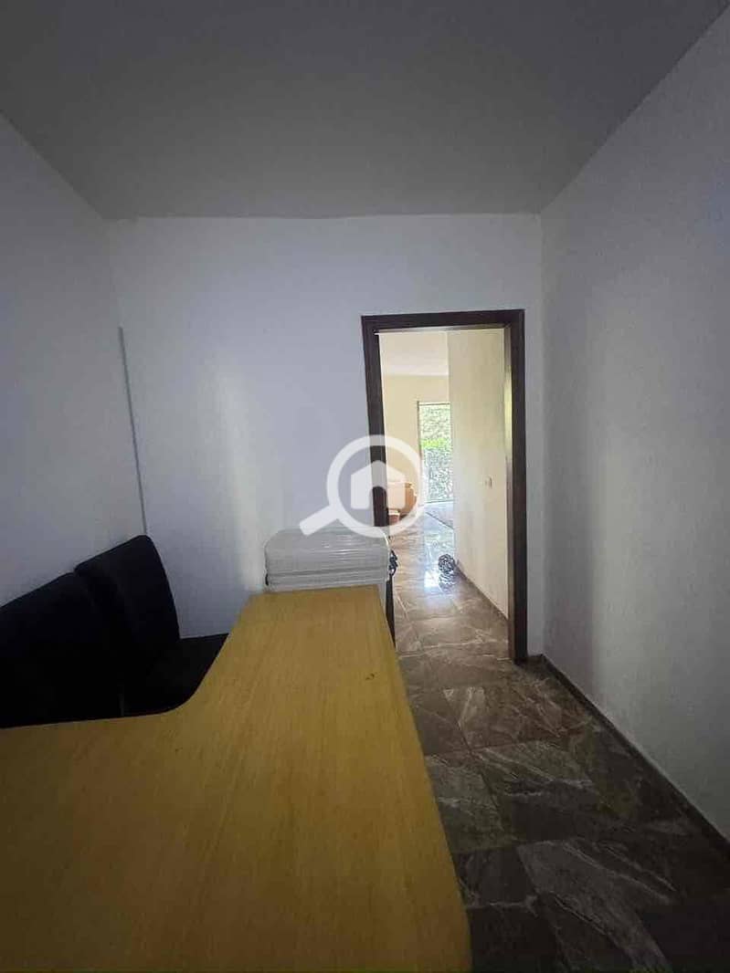 5 c21f4125-b7a2-4376-8e02-b999f9422c40. jpg