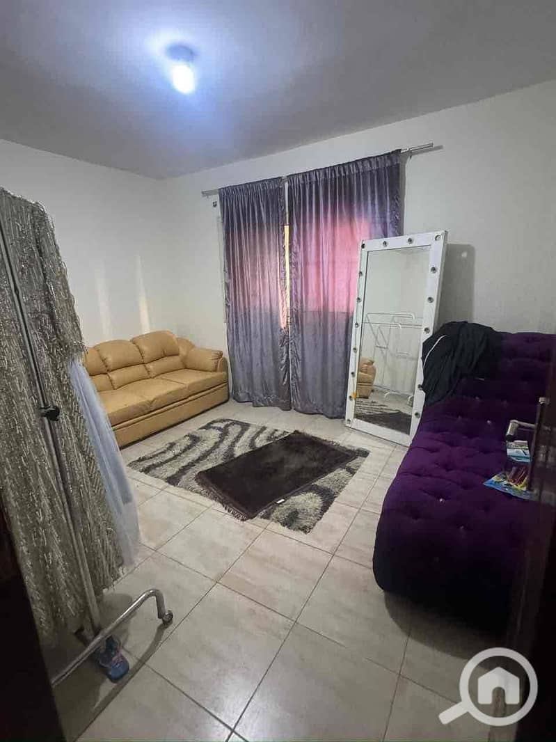 8 342503b5-a198-4fda-81ec-7a1978b2d871. jpg