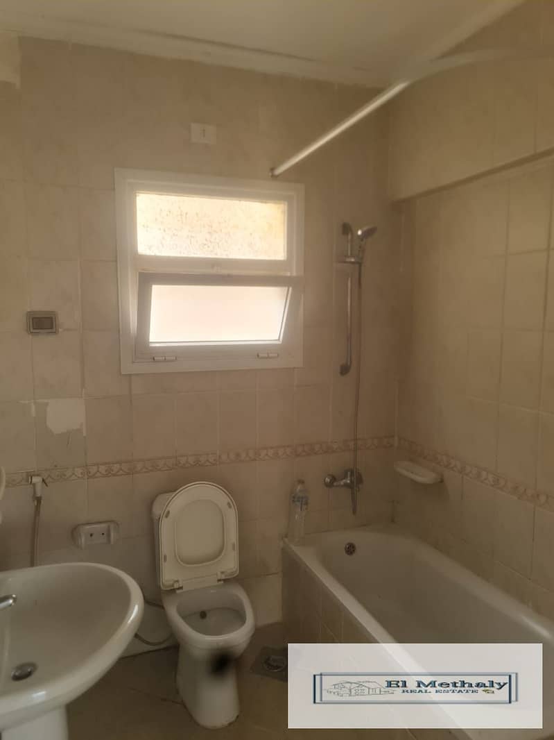 6 91f97772-bf03-4777-a760-70827033b497. jpg