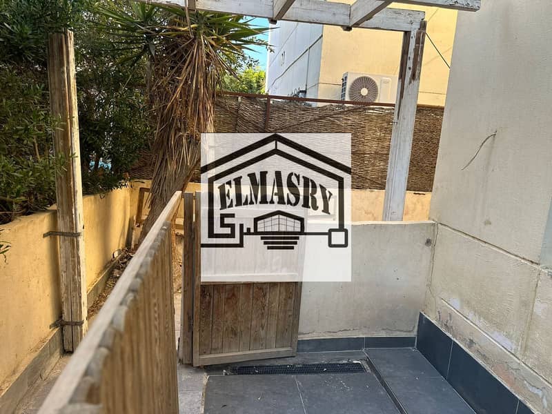 35 74629ba2-2941-4fdb-a142-bdecac243f26. jpg