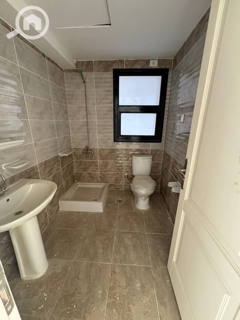 4 WhatsApp Image 2026-01-04 at 4.30. 00 PM. jpeg