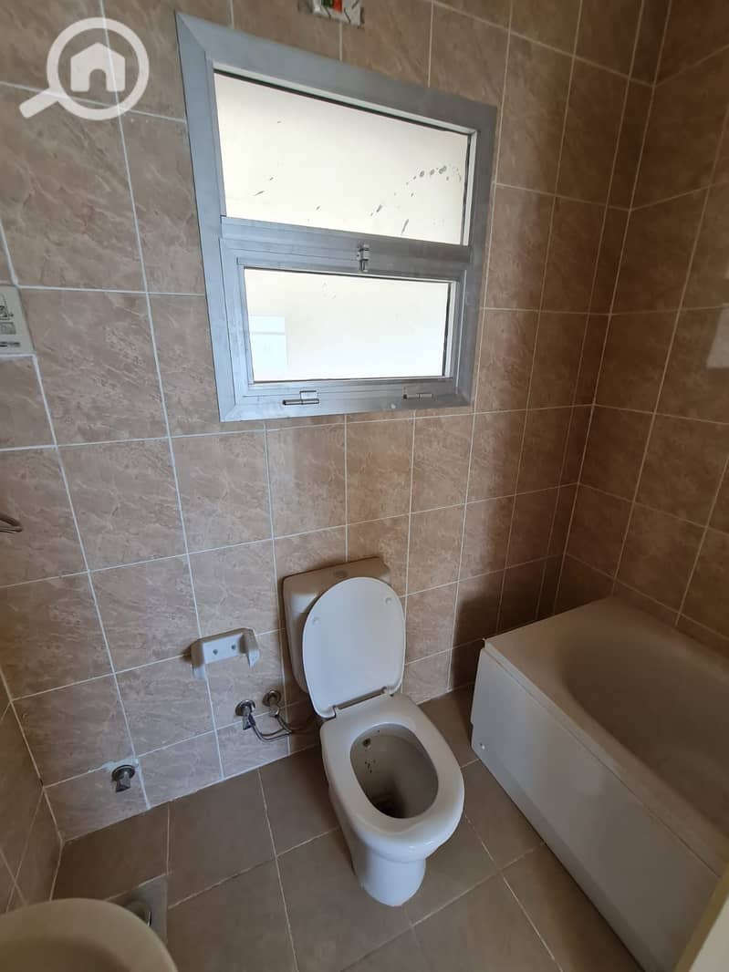 8 8afc380f-56ef-43db-8d89-1420349b6e95. jpeg